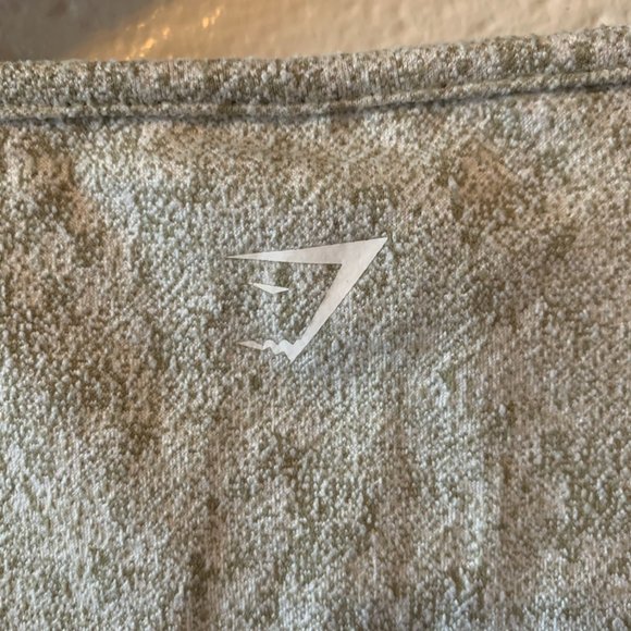 Gymshark Long Sleeve Crop - Picture 6 of 6